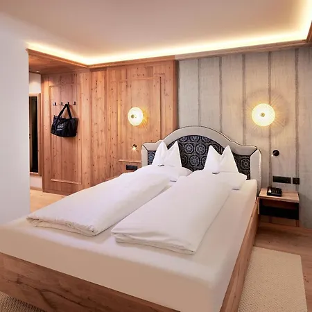 Neue Post 4* Mayrhofen