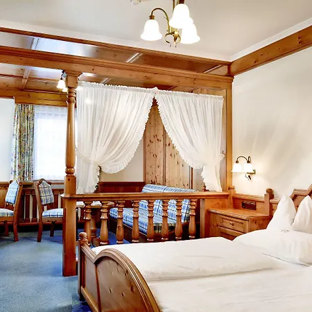 Neue Post Hotell 4*
