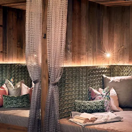 Neue Post 4* Mayrhofen