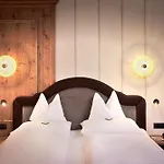 Hotel Neue Post Mayrhofen