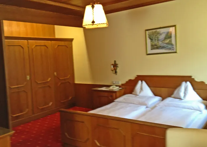 内尔珀斯特酒店 酒店 迈尔霍芬