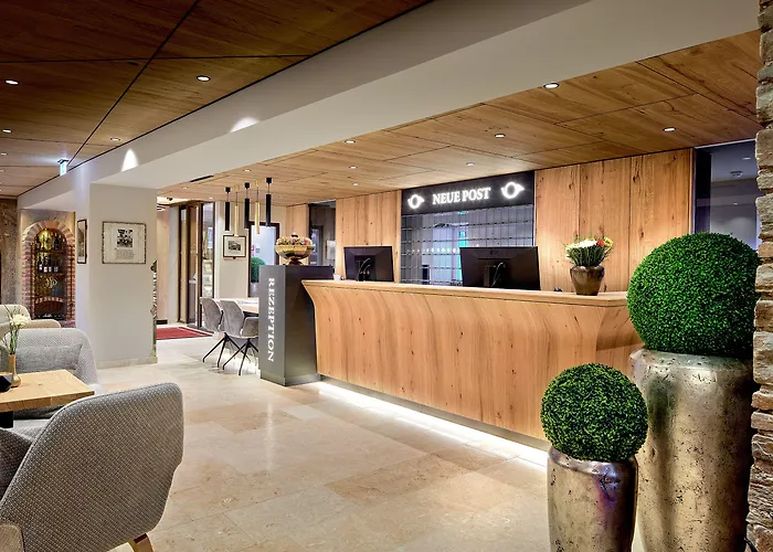 内尔珀斯特酒店 4*