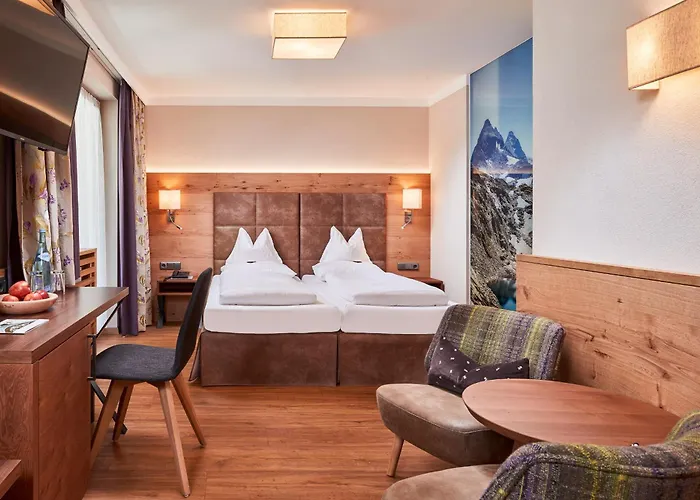 内尔珀斯特酒店 4*